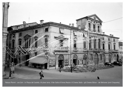 Palazzo Piovini : in Piazza Castello. File digitale
