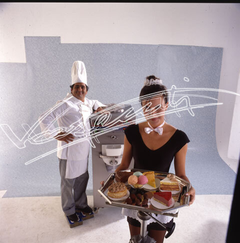 Bravo spa : macchine per gelati. pellicola - diapositiva colore 6X6