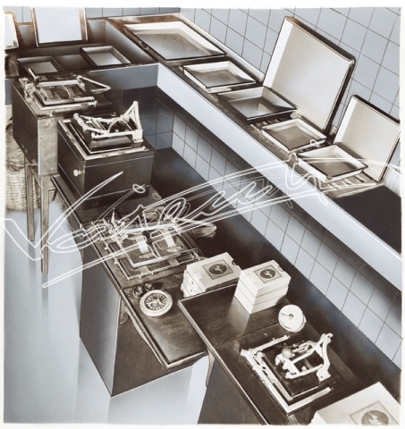 Vajenti - La storia. cartoncino fto 170x170 mm stampa fotografica bianco e nero