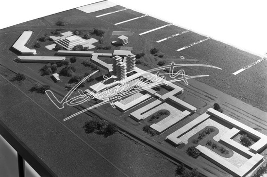 Fiera di Vicenza 1969: Immobiliare Ente Fiera. Pellicola - negativo bianco e nero fto mm 130X180