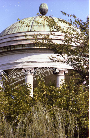 Parco Querini : Tempietto Ionico. pellicola - negativo colore 24x36