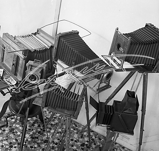 Vajenti - La storia. pellicola - negativa B&N f.to mm 60x60