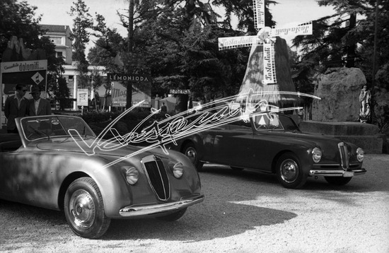 Fiera Campionaria di Vicenza 1949 : Cabriolet Lancia. Pellicola - negativo bianco e nero f.to mm 24X36