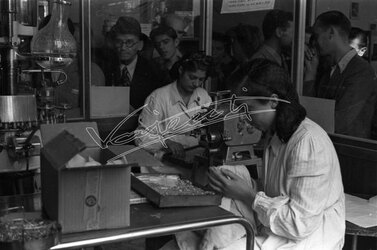 Fiera Campionaria di Vicenza 1946 Stand Farmaceutica Zambon