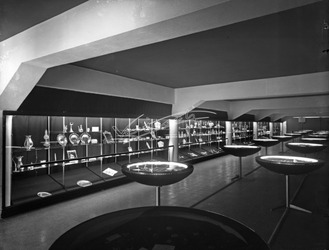 Fiera Campionaria di Vicenza 1949 Padiglione dell Oreficeria e Argenteria Fiera Campionaria di Vicenza 1949 Padiglione dell Oreficeria e Argenteria