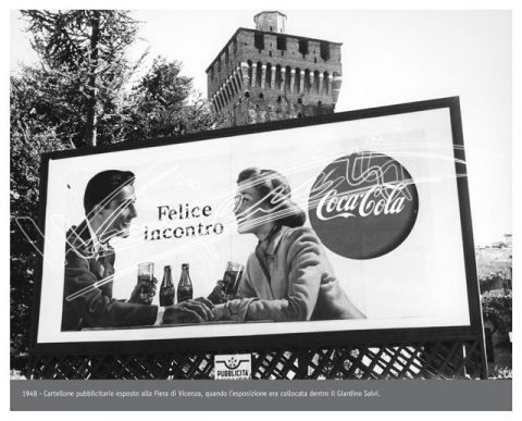 Fiera Campionaria di Vicenza 1950 : Cartellone pubblicitario Coca-Cola. File digitale