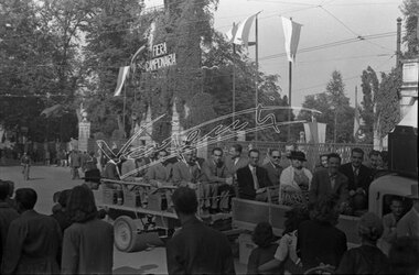 Fiera Campionaria di Vicenza 1946 Motocarro elettrico Fiamm