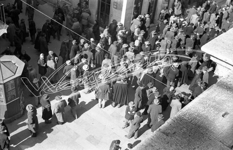Piazza dei Signori. pellicola - negativo bianco e nero fto mm 24X36