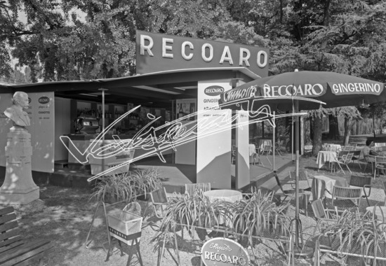 Fiera Campionaria di Vicenza 1963: Stand Recoaro. Pellicola - negativo bianco e nero f.to mm 90X120