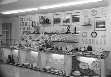 Fiera Campionaria di Vicenza 1953 Stand Societ&agrave; Ceramica Italiana Laveno