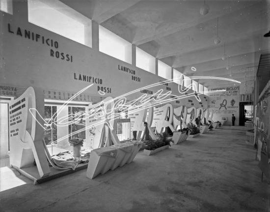 Fiera Campionaria di Vicenza 1948 : Stand Lanificio Rossi. Lastra di vetro - negativo bianco e nero fto mm 240X300