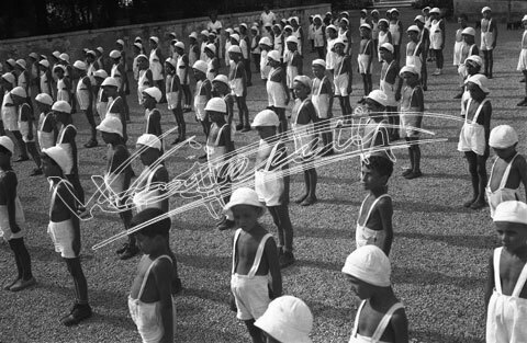 Casa del Sole. pellicola - negativo bianco e nero fto mm 60x60