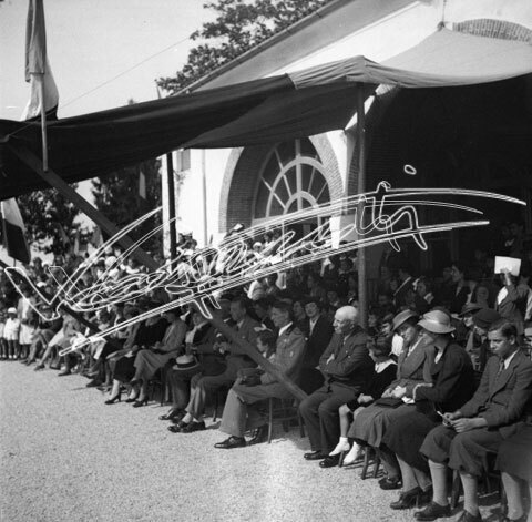 Casa del Sole. pellicola - negativo bianco e nero fto mm 60x60