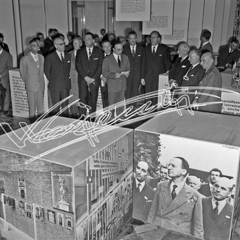 Fiera Campionaria di Vicenza 1963 : Giorgio Sala. Pellicola - negativo bianco e nero fto mm 60x60