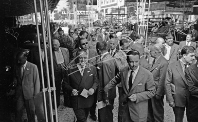Fiera Campionaria di Vicenza 1953 Inaugurazione Meccanizzazione Agricola Gioacchino Palutan Prefetto di Vicenza Fiera Campionaria di Vicenza 1953 Inaugurazione Meccanizzazione Agricola Gioacchino Palutan Prefetto di Vicenza