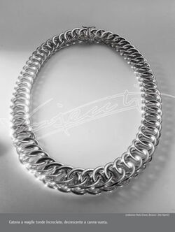 Il Valore della Mano Cento anni di evoluzione dell Artigianato Orafo Il Valore della Mano Cento anni di evoluzione dell Artigianato Orafo