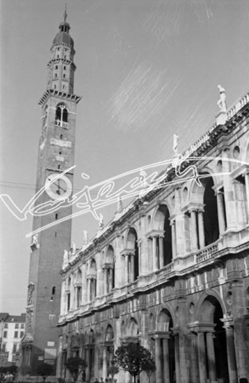 Basilica Palladiana. pellicola - negativo bianco e nero fto mm 60x90