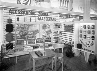 Fiera Campionaria di Vicenza 1950 Stand Lanificio Alessandro Zegna Fiera Campionaria di Vicenza 1950 Stand Lanificio Alessandro Zegna