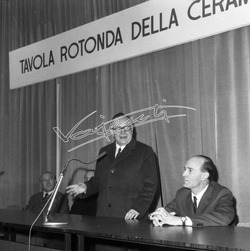 Fiera di Vicenza 1969 Salone Internazionale della Ceramica Tavola Rotonda Fiera di Vicenza 1969 Salone Internazionale della Ceramica Tavola Rotonda