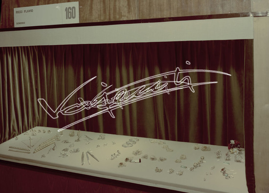 Fiera di Vicenza 1967 : Mostra dell`Oreficeria: Stand Ricci Flavio. Pellicola - negativo colore f.to mm 130X180