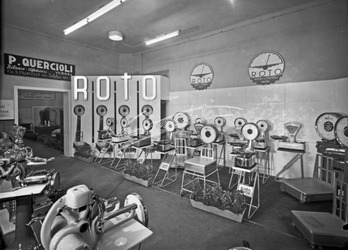 Fiera Campionaria di Vicenza 1952 Stand P. Quercioli Bilance Roto