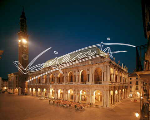 Basilica Palladiana. pellicola - diapositiva e negativo colore 10x12