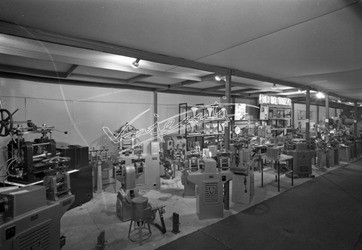 Fiera di Vicenza 1966 Mostra dell Oreficeria Stand Luigi Dal Trozzo Fiera di Vicenza 1966 Mostra dell Oreficeria Stand Luigi Dal Trozzo
