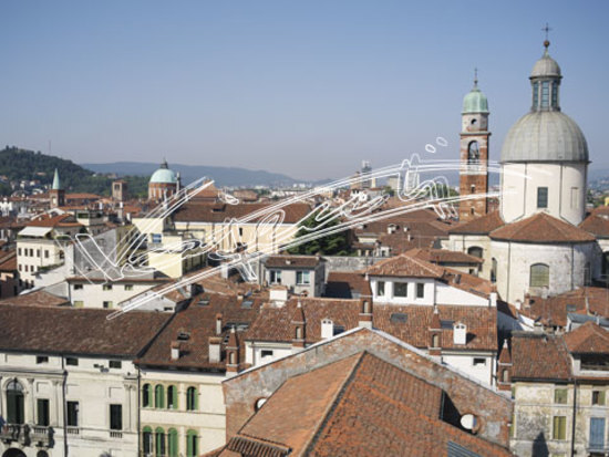 Panoramica di Vicenza : dal campanile di Santa Corona.. digitale colore 63,5 MB