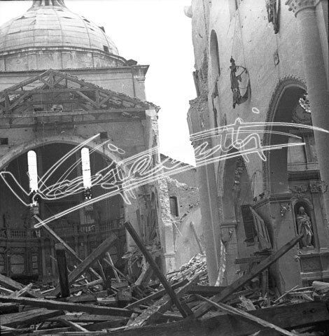 Cattedrale di Vicenza : Restauro 1945-1950. pellicola-negativo bianco e nero-24X24