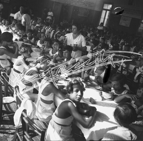 Casa del Sole. pellicola - negativo bianco e nero fto mm 60x60