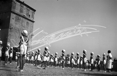 Casa del Sole. pellicola - negativo bianco e nero fto mm 60x60