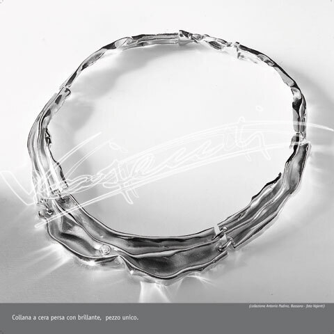 Il Valore della Mano : Cento anni di evoluzione dell`Artigianato Orafo. Pellicola - negativo colori f.to mm 90X120