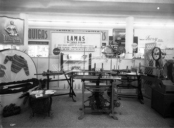 Fiera Campionaria di Vicenza 1950 Stand Lamas Fiera Campionaria di Vicenza 1950 Stand Lamas