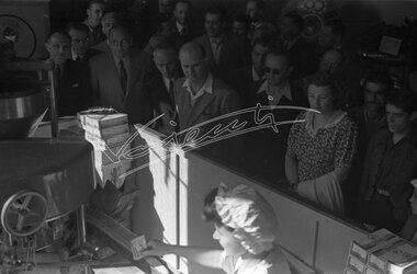 Fiera Campionaria di Vicenza 1946 Stand Farmaceutica Zambon