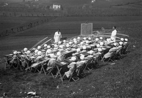 Casa del Sole. pellicola - negativo bianco e nero fto mm 60x60