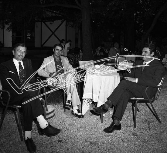 Vajenti - La storia. Pellicola - negativo bianco e nero fto mm 60x60