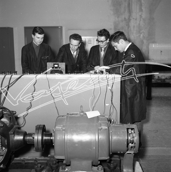Istituto Industriale Statale A. Rossi. pellicola - negativa B&N f.to mm 60x60
