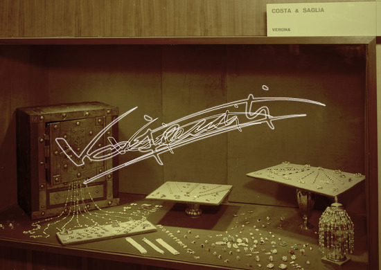 Fiera di Vicenza 1967 : Mostra dell`Oreficeria: Stand Costa & Saglia. Pellicola - negativo colore f.to mm 130X180