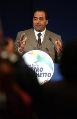 ANTONIO DI PIETRO POLITICO IDV SOCIETA CIVILE