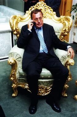 PAOLO BONAIUTI POLITICO FI SOTT PRESIDENZA DEL CONSIGLIO SUL TRONO