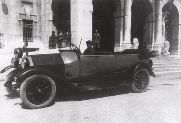 GABRIELE D ANNUNZIO poeta isotta fraschini