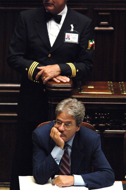 PAOLO GENTILONI POLITICO