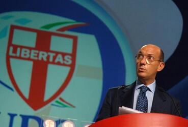 MARCO FOLLINI POLITICO MARCO FOLLINI POLITICO