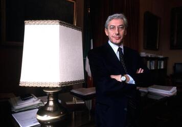 RENZO INNOCENTI POLITICO