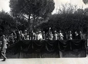 BENITO MUSSOLINI FASCISMO VILLA BORGHESE