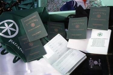 LEGA NORD MANIFESTAZIONE GUARDIA PADANA DEVOLUTION MILITANTI LEGHISTI