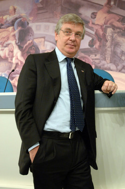 PAOLO ROMANI POLITICO FI