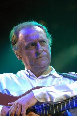 RENZO ARBORE