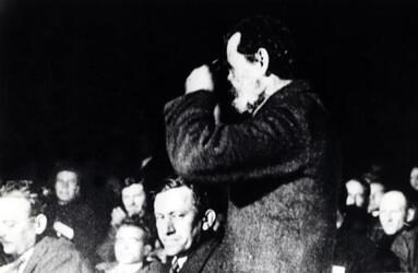 ANTONIO GRAMSCI A MOSCA TRA I DELEGATI AL IV CONGRESSO DELL INTERNAZIONALE COMUNISTA FONDATORE DEL PARTITO COMUNISTA ITALIANO