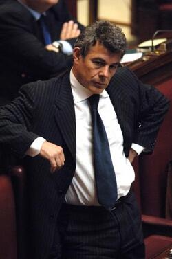 ROBERTO SALERNO POLITICO AN